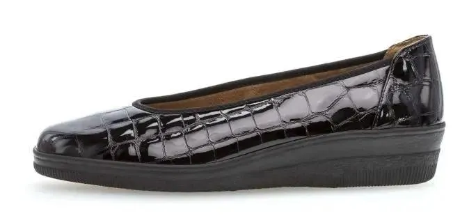 '36.400.97' women's laofer - crocoprint patent Black