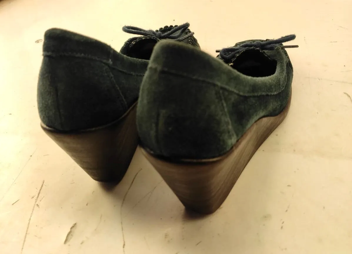 Aerosoles Women's Shoes Moccasin Green Suede (US-7)