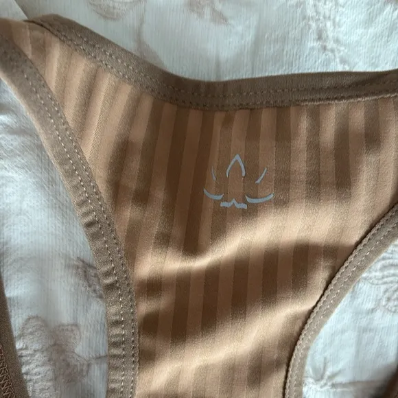 Beyond yoga sports bra NWT size XS