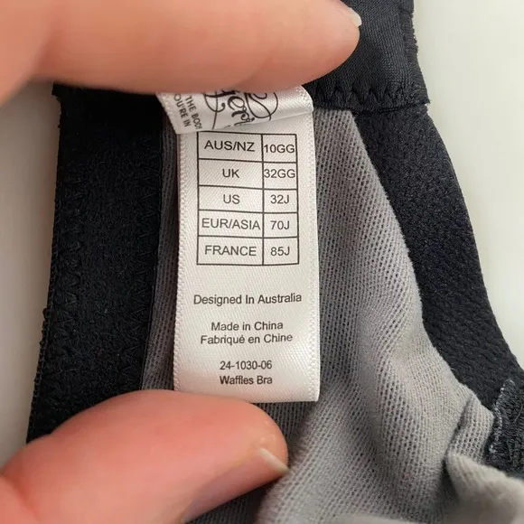 Cake Lingerie Womens Waffles Nursing Tshirt Bra 32J Black Full Coverage Support