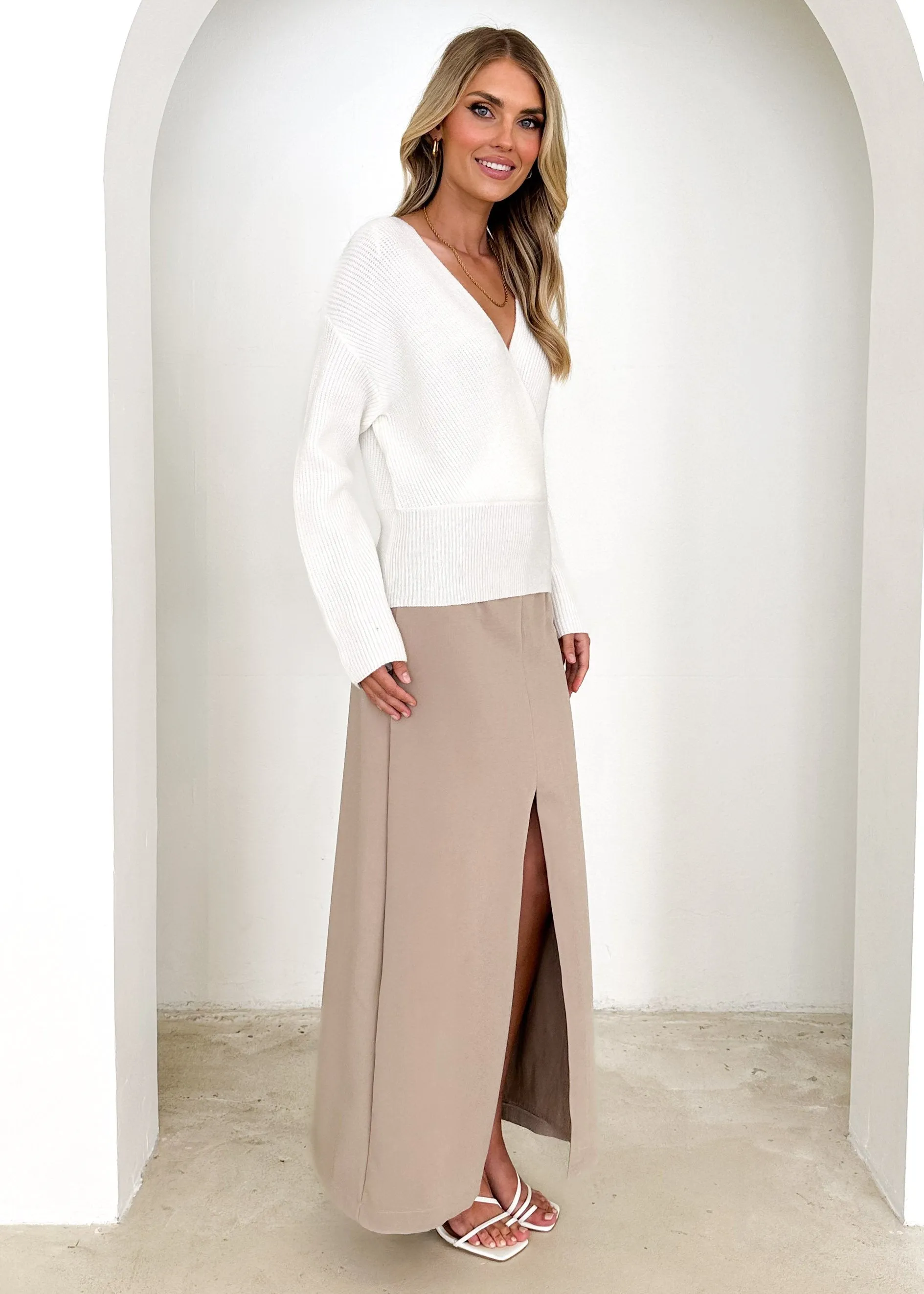 Cattriena Cropped Sweater - Off White