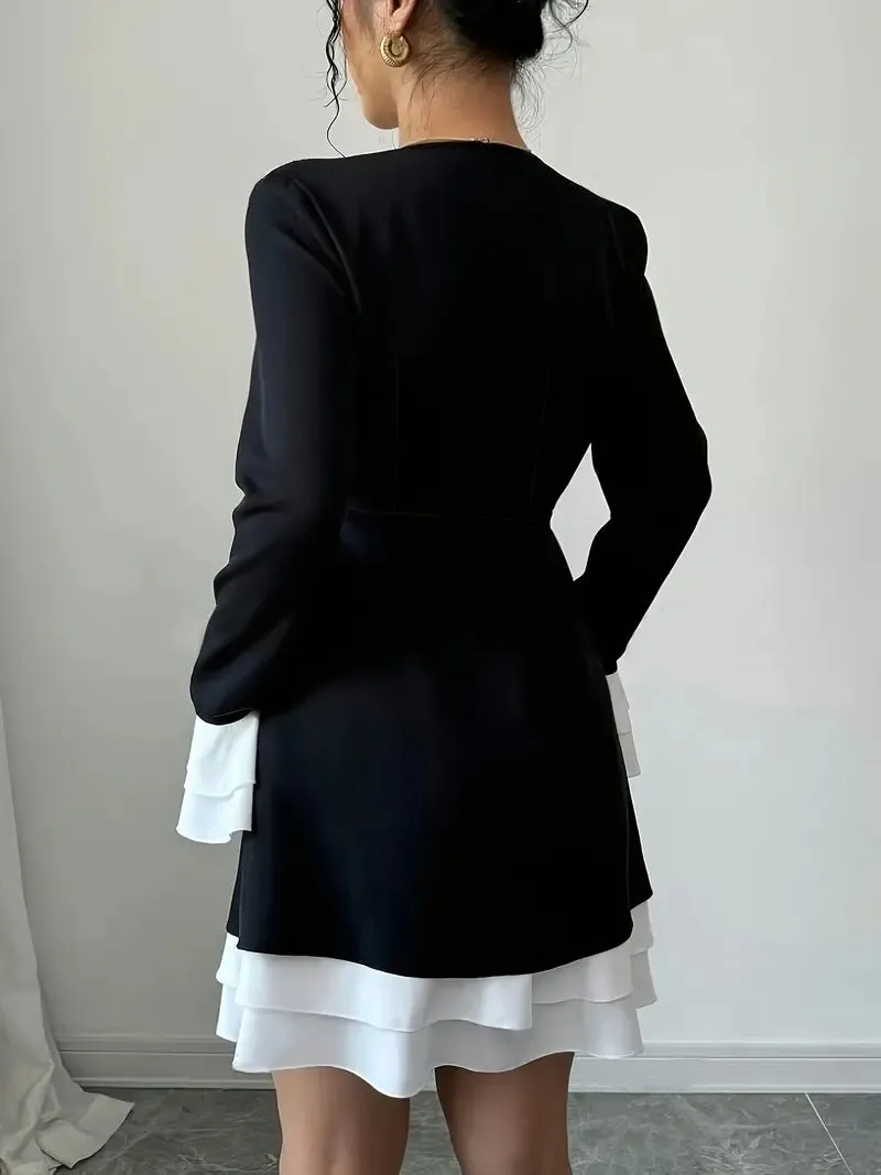 Chic Contrast Color V-Neck Ruffle Sleeve A-Line Dress