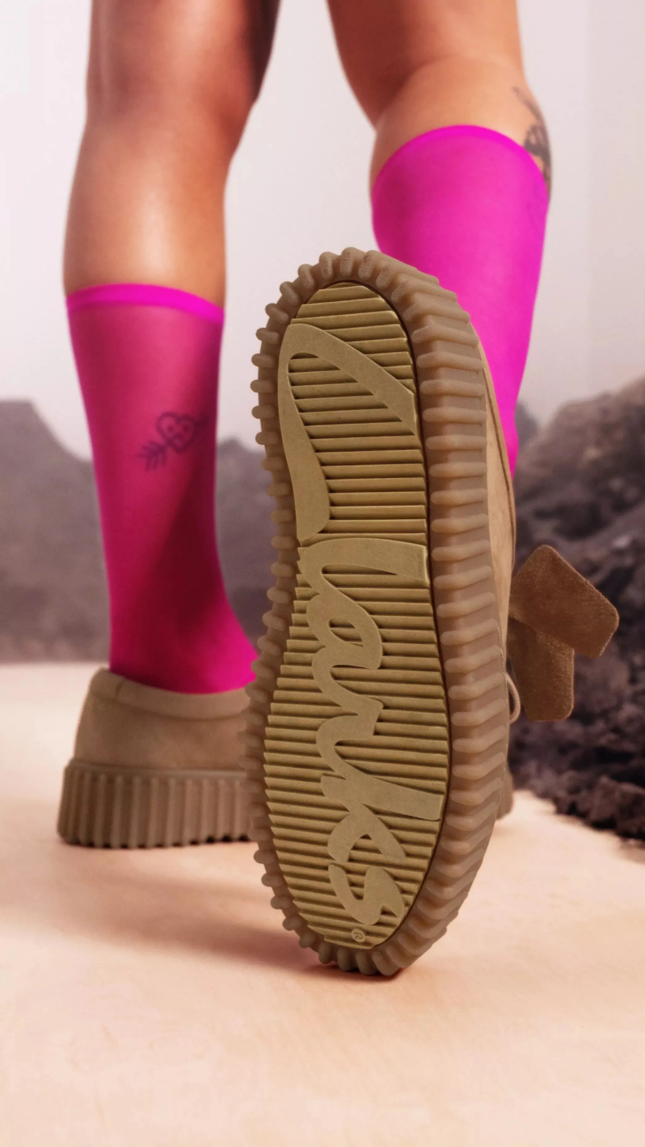 CLARKS TORHILL BEE