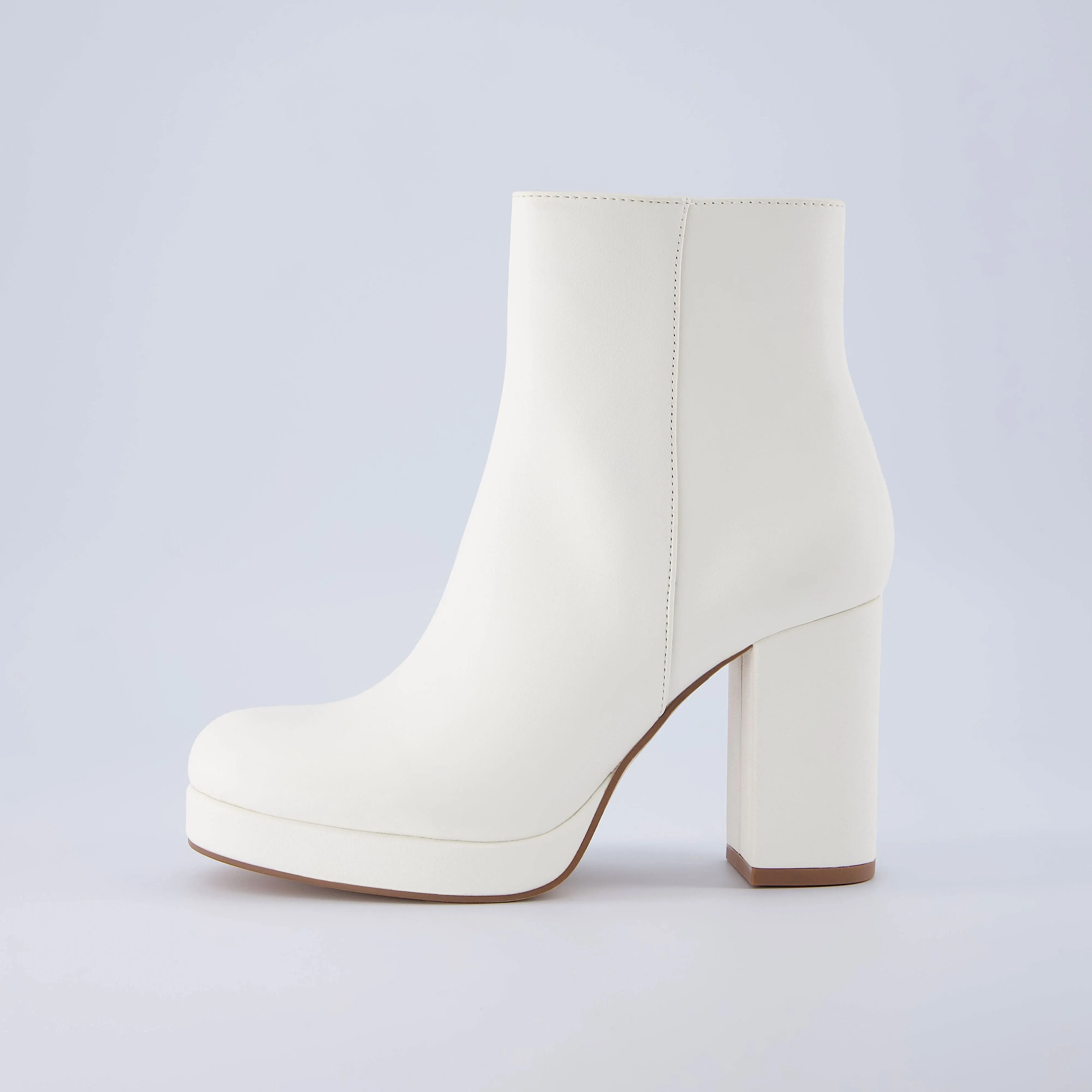 Dish Heeled Boot