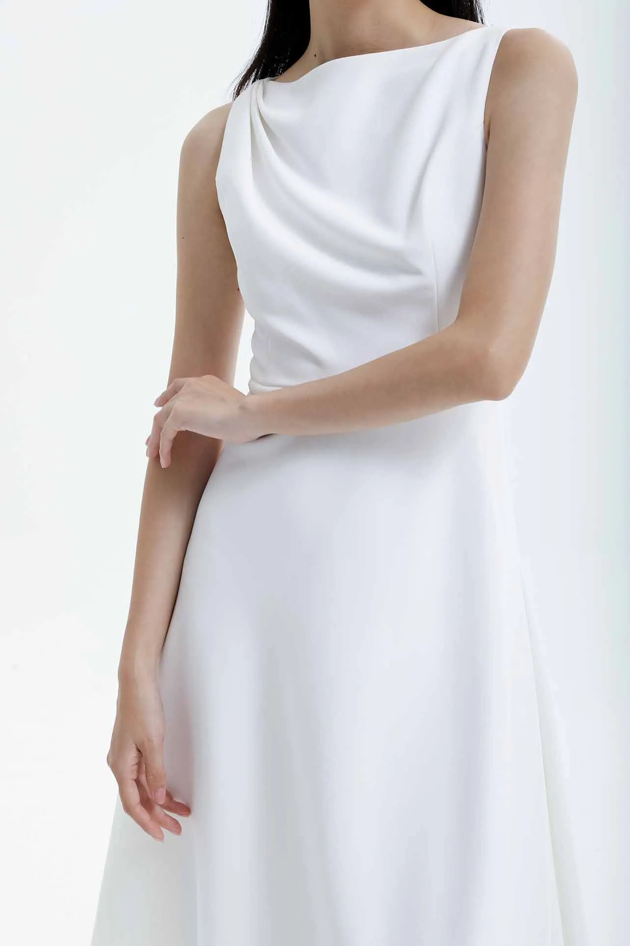 ELEGANT BOAT NECK DRESS