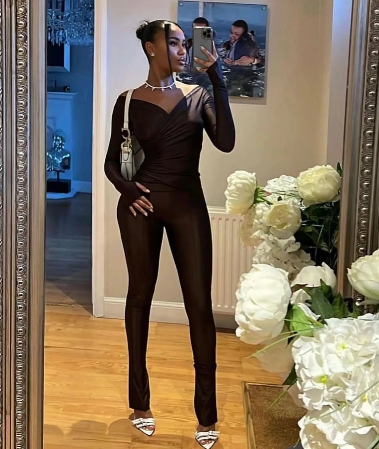Elegant V-Neck Long-Sleeved Solid Jumpsuit