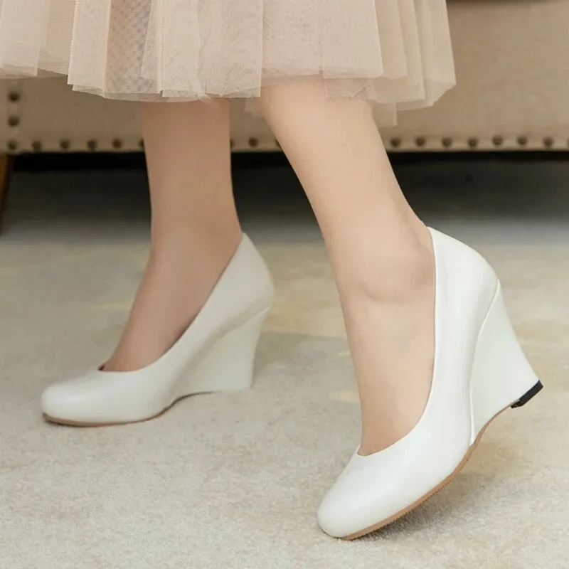 Elegant Wedge Heels Spring Casual White Nude Pumps