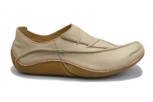 'Fabulous Free' women´s slip on shoe -beige