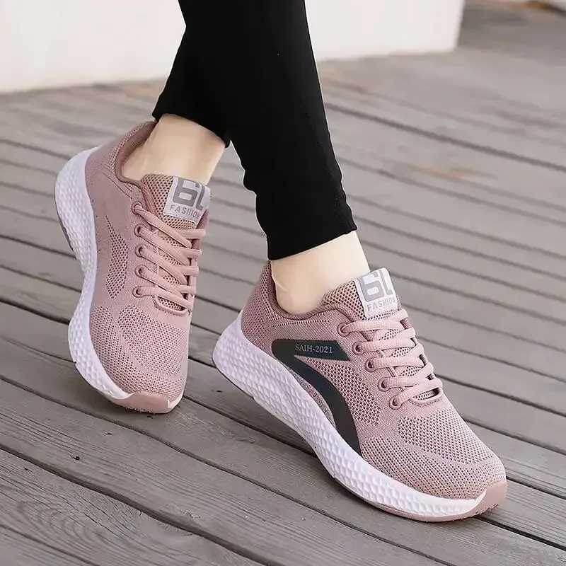 Fashion Reflective Design Athletics Running Shoes Women Breathable Soft Casual Sneakers Ladies Non-slip Comfortable Jogging Shoes