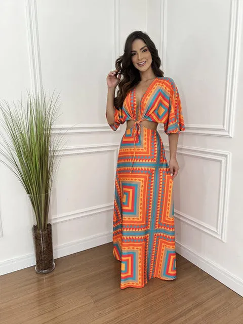 Graceful Color Block Bat Sleeves Lace-Up Maxi Dress for a Chic and Elegant Look