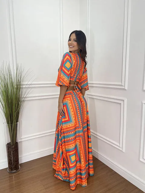 Graceful Color Block Bat Sleeves Lace-Up Maxi Dress for a Chic and Elegant Look