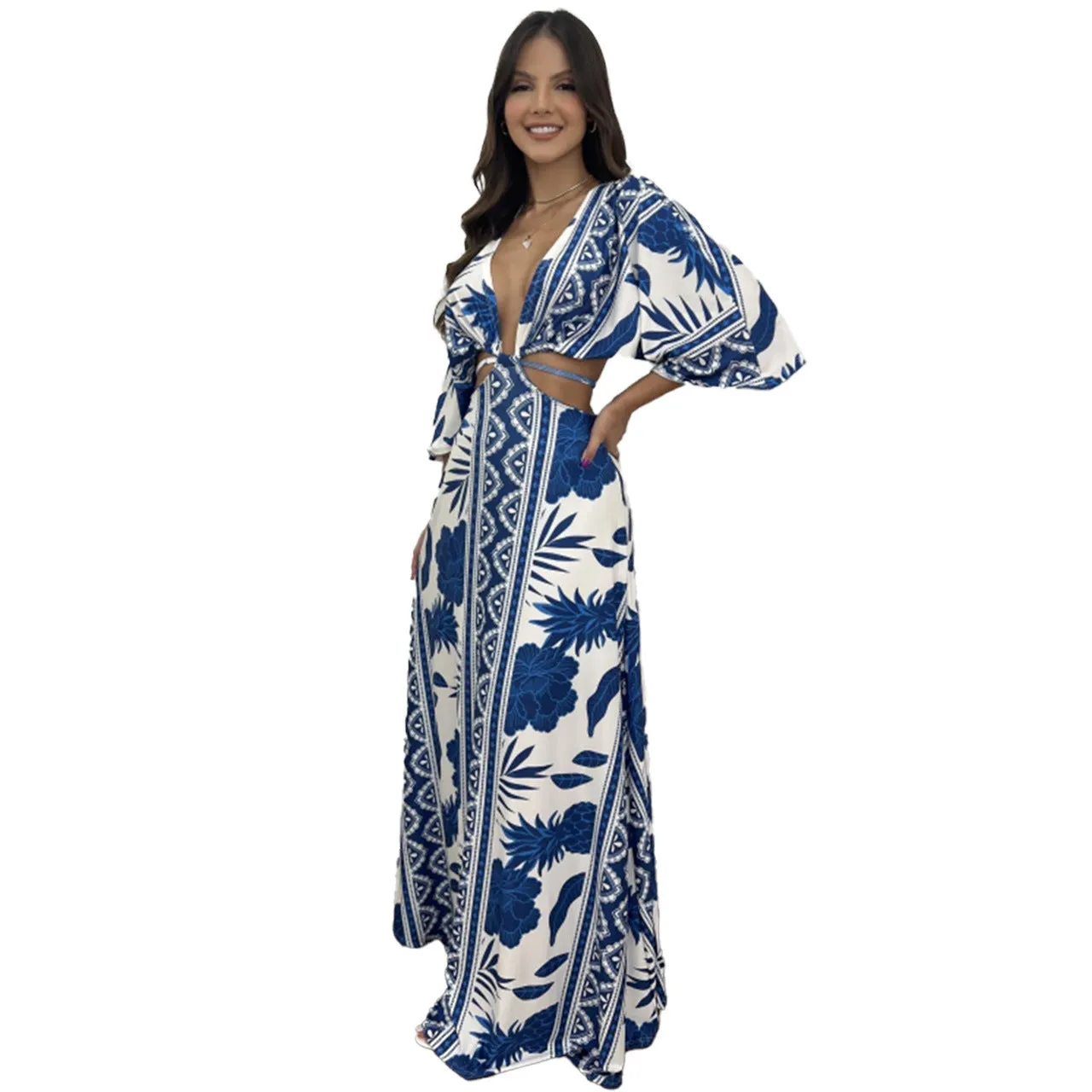Graceful Color Block Bat Sleeves Lace-Up Maxi Dress for a Chic and Elegant Look