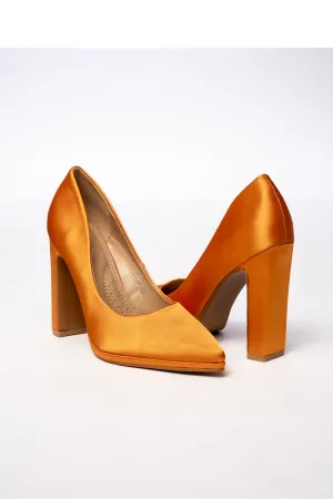 High heels Inello