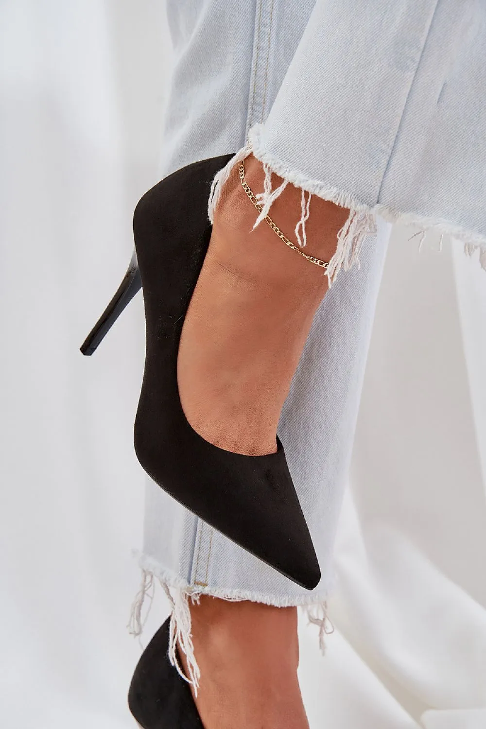 High heels Step in style