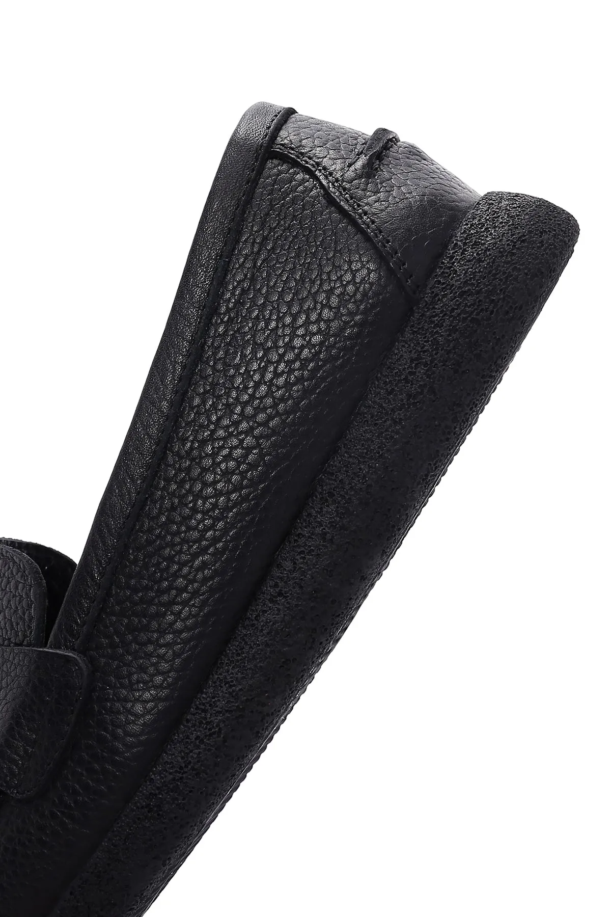 Kadın Siyah Püsküllü Deri Comfort Loafer