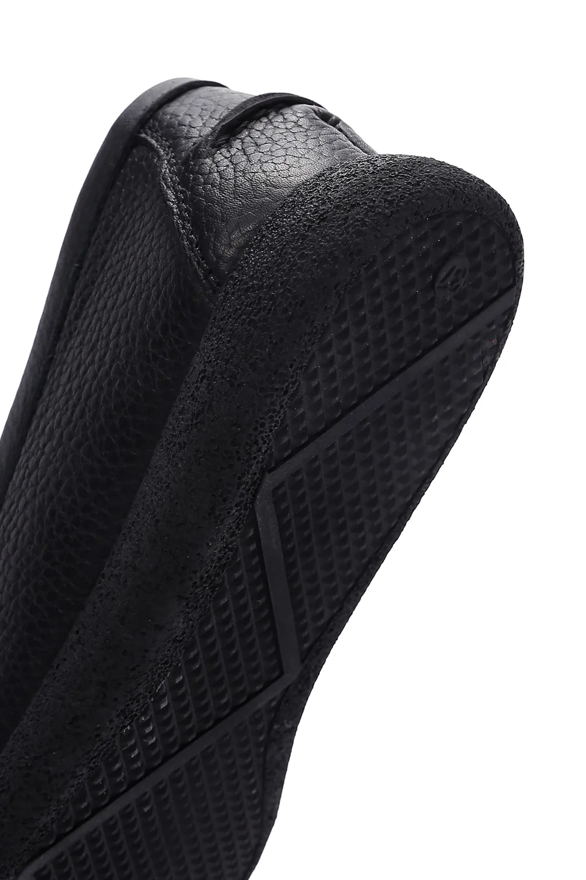 Kadın Siyah Püsküllü Deri Comfort Loafer