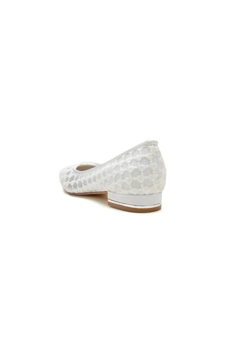 Lace Pointed Toe Wedding Flats