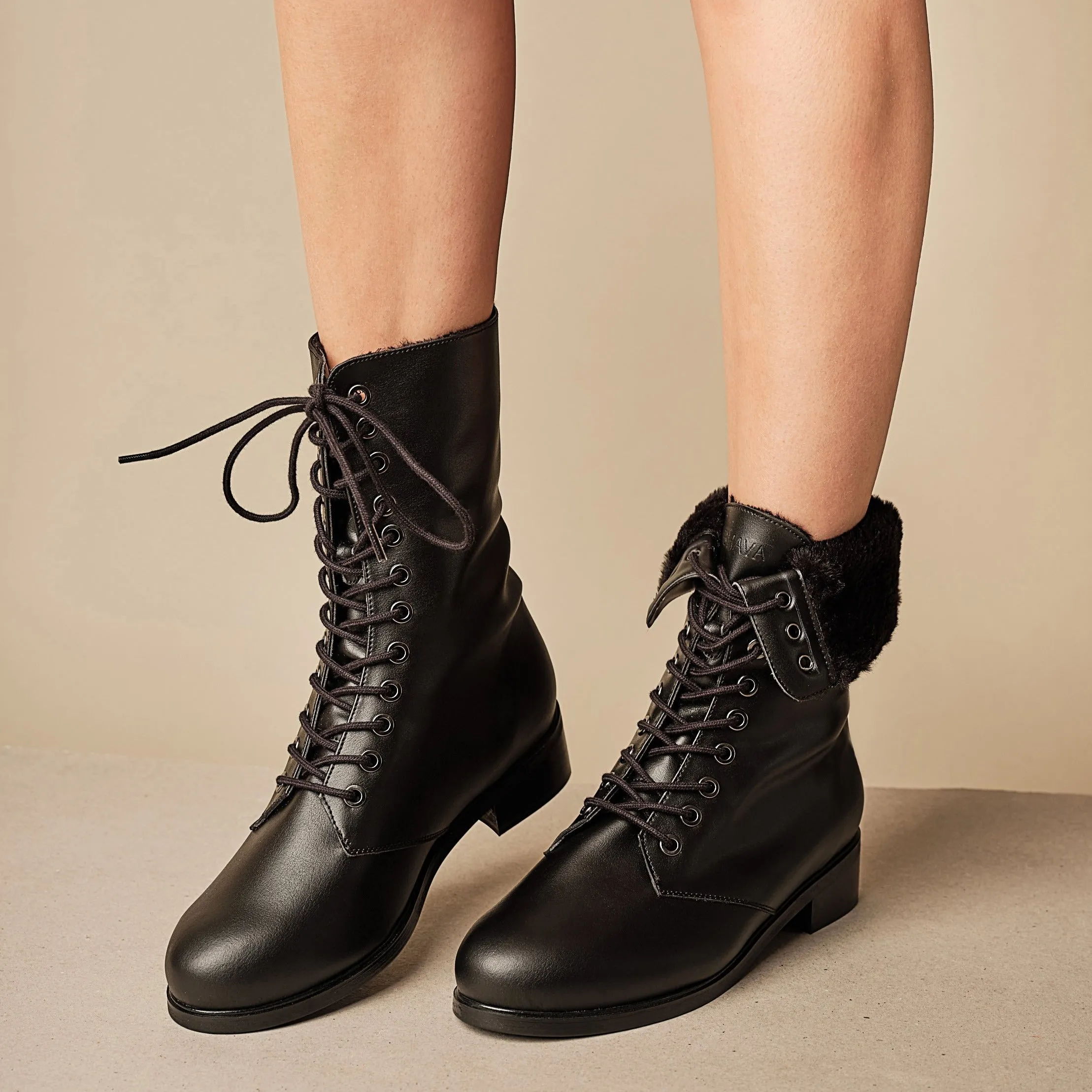 LAST CHANCE GINSBURG WINTER LACE-UP BOOT