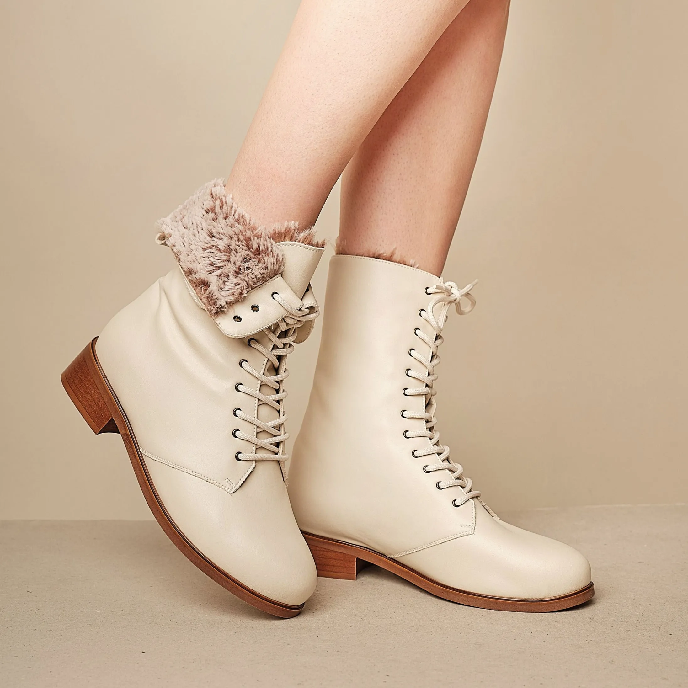 LAST CHANCE GINSBURG WINTER LACE-UP BOOT