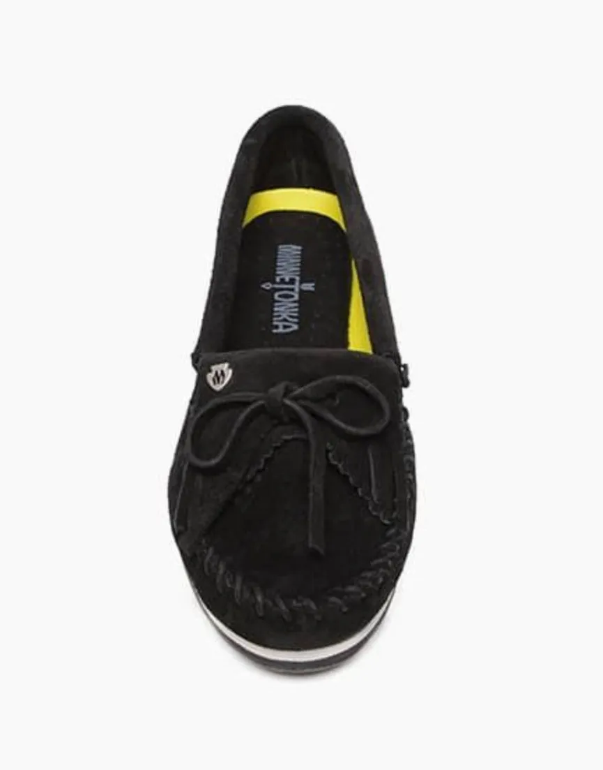 Minnetonka Women’s Kitty Plus - Black