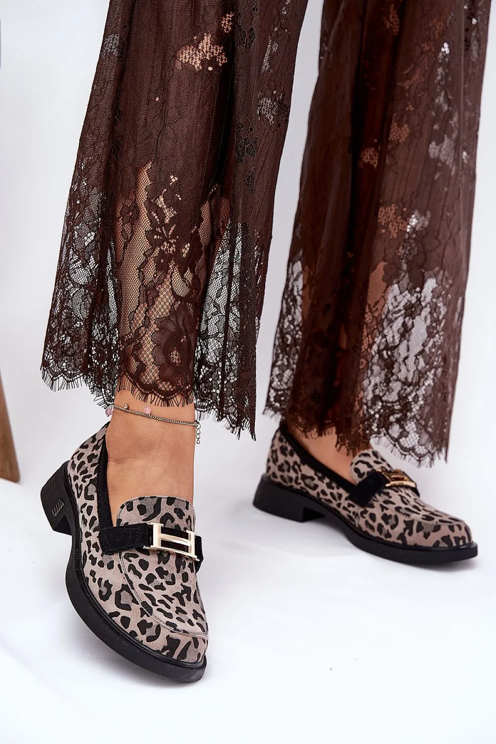 Mocassin Step in style