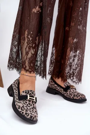 Mocassin Step in style