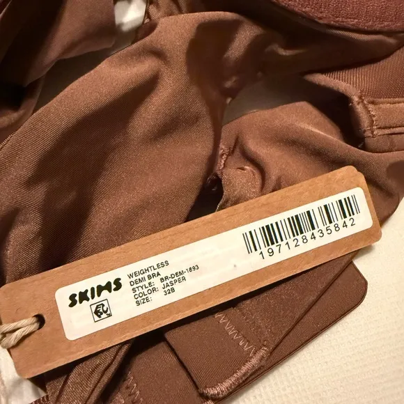 NWT SKIMS 32B Limited Edition Weightless Underwire Demi Jasper Bra Brown
