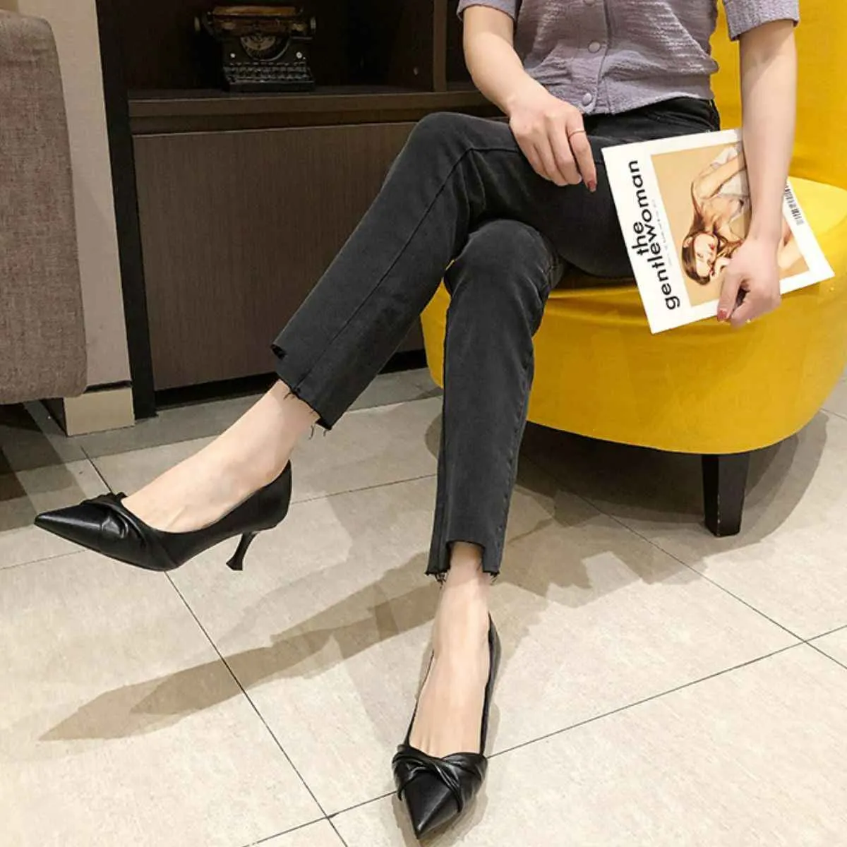 Point Toe Stiletto Pumps for Elegance and Style