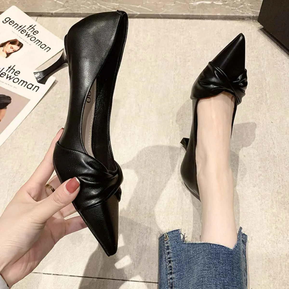 Point Toe Stiletto Pumps for Elegance and Style