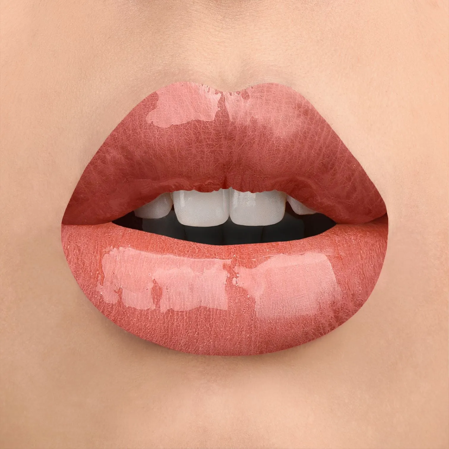 SHADE V12 LUSTRE VINYL FINISH LIPGLOSS - Clear Gloss
