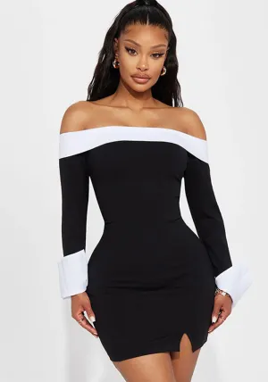 Sophisticated Contrast Color Off-Shoulder Long Sleeve Bodycon Dress