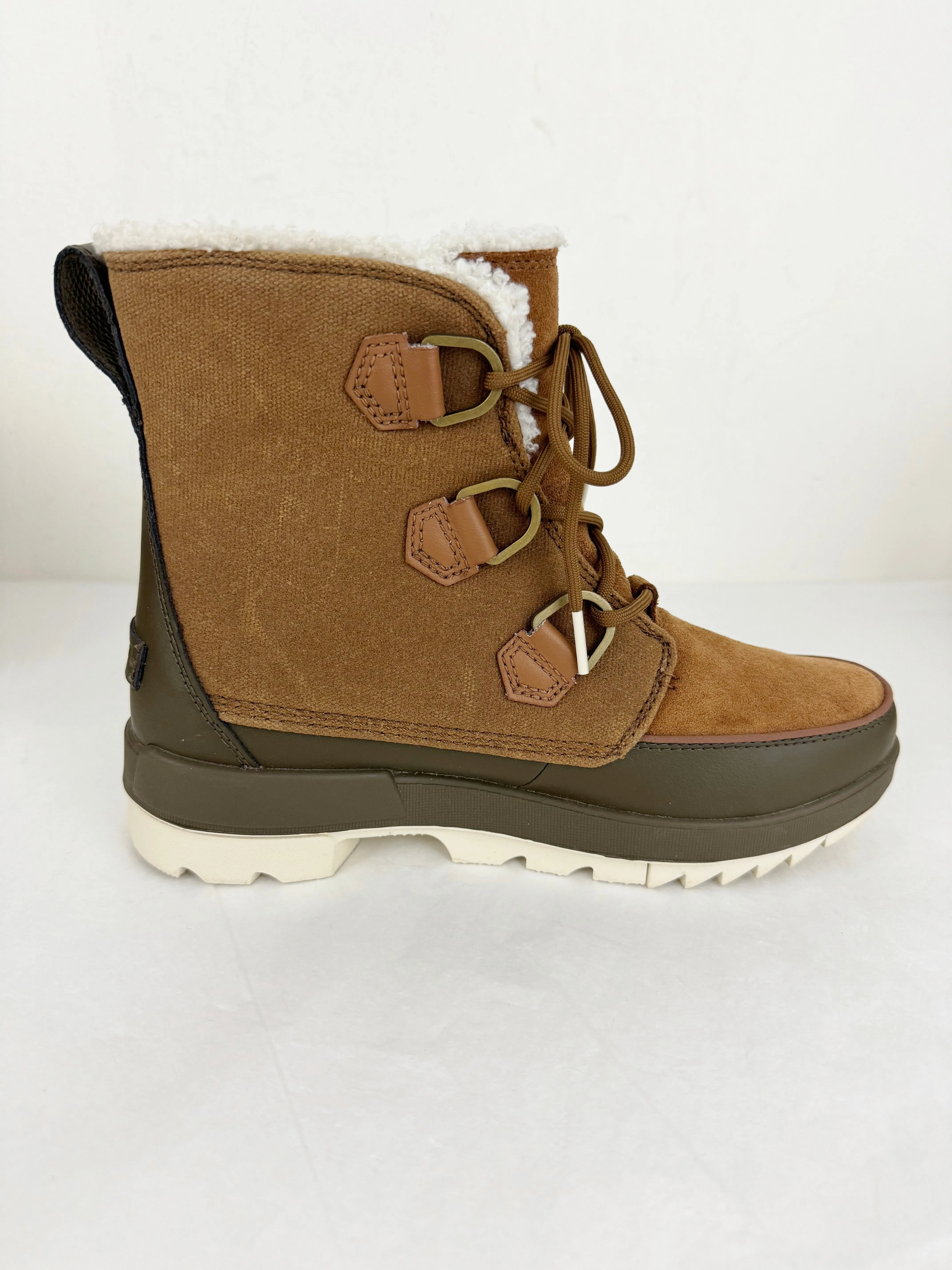 Sorel Chelsea Waterproof Boot Size 10.5