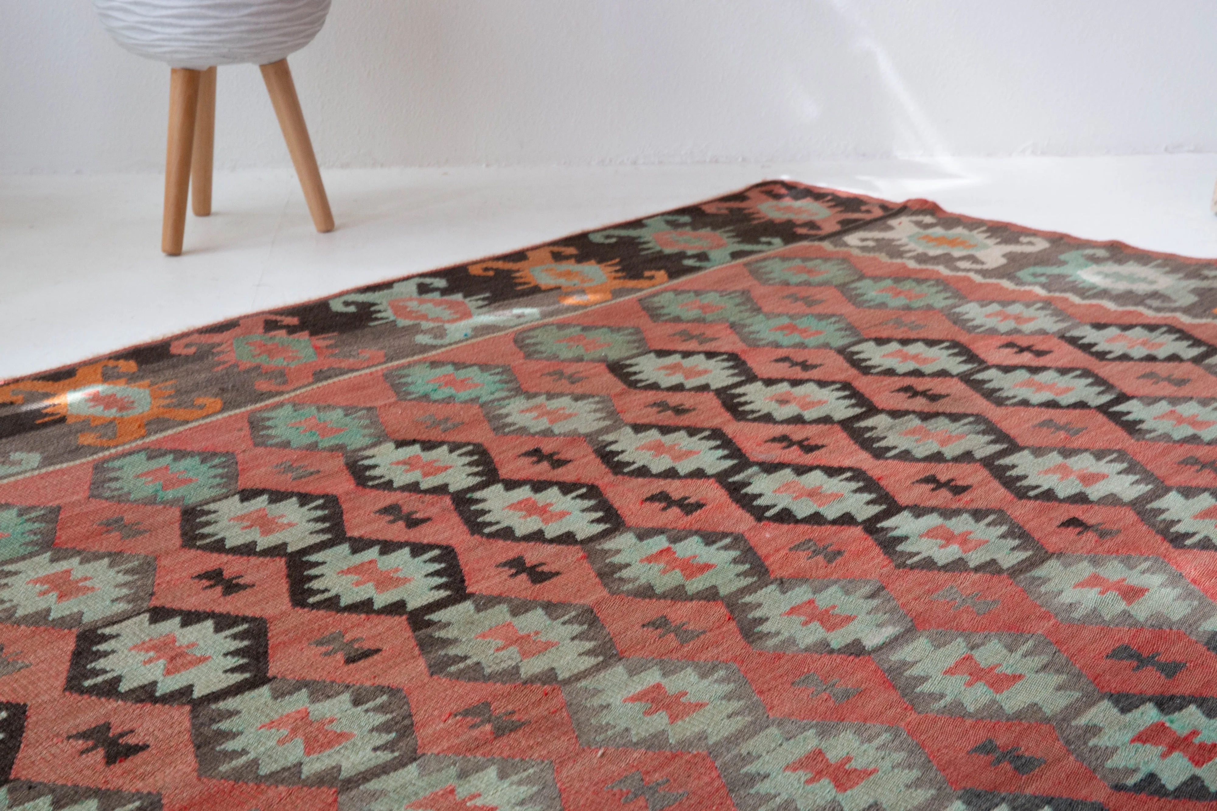 Vintage Edirne Kilim Rug 7'x9'2"