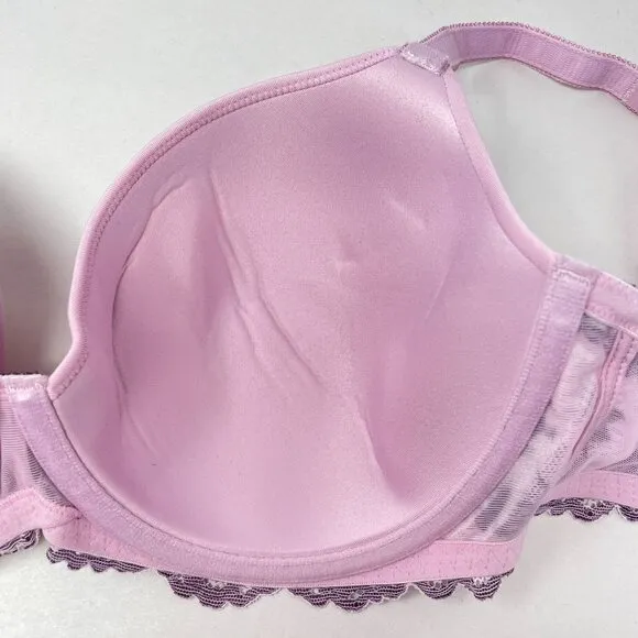 Wacoal Instant Icon T-Shirt Bra Size 32DDD Purple Lace Detail 853322