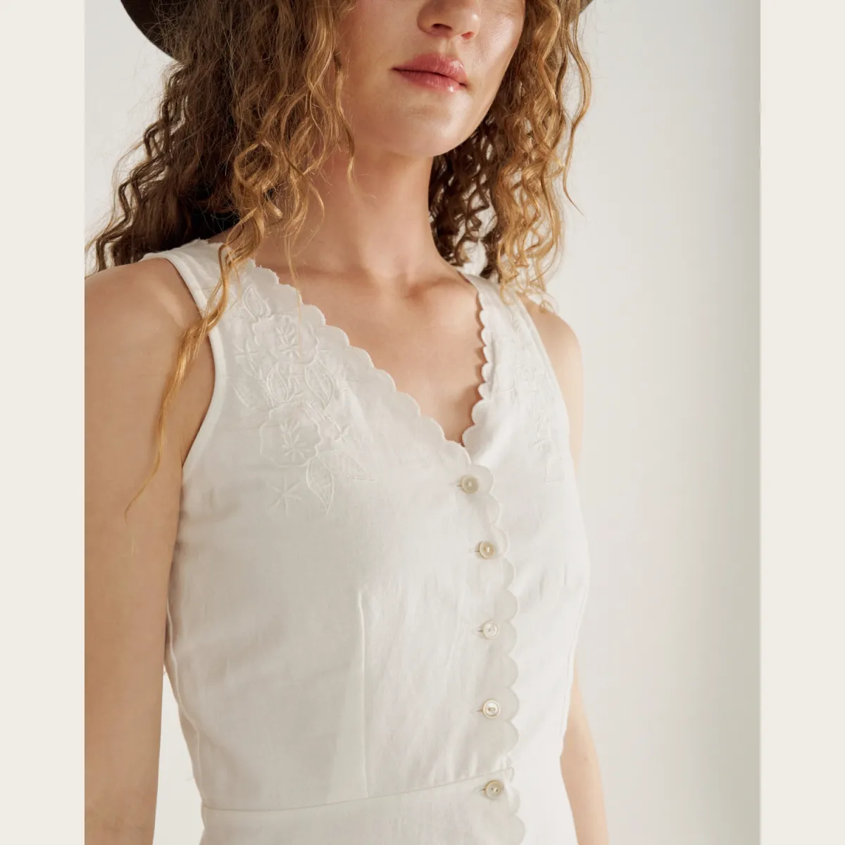 Women's Eyelet Linen Midi Dress